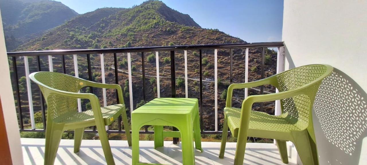 Parvatiya Homestay 穆索里 外观 照片